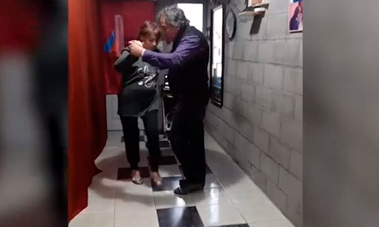 Clases virtuales de tango: una de las actividades más elegidas por los sanfernandinos