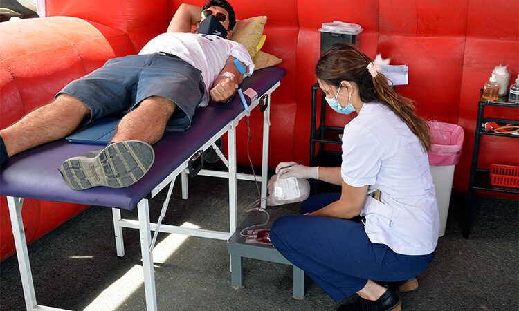 El Municipio continúa apoyando campañas de donación de sangre y cabello en Nordelta  