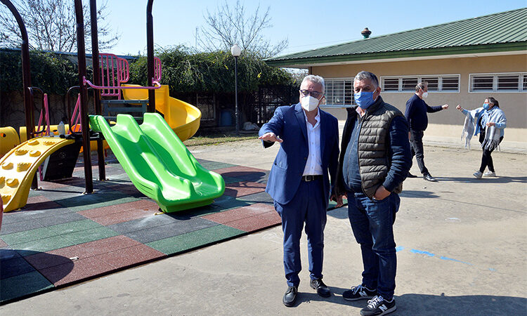 Julio Zamora: “Renovamos los jardines porque tenemos el objetivo de poner en valor la niñez de Tigre”