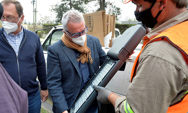 El Municipio avanza con la colocación de luminarias led en Tigre centro y Nuevo Delta