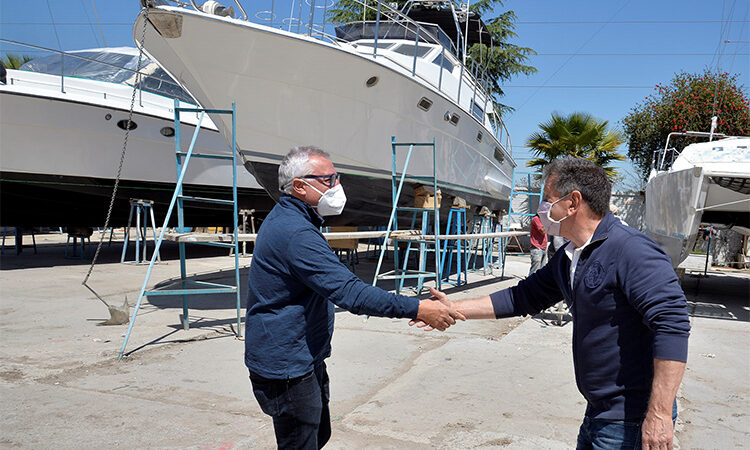 En el varadero Cantieri, Julio Zamora destacó las inversiones en Tigre para la generación de más puestos de trabajo 