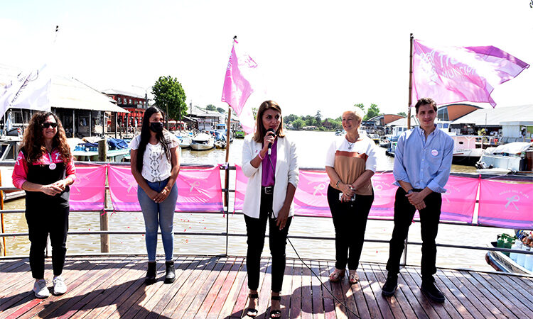 Gisela Zamora acompañó el cierre de la campaña de concientización sobre el cáncer de mama de las Rosas del Plata