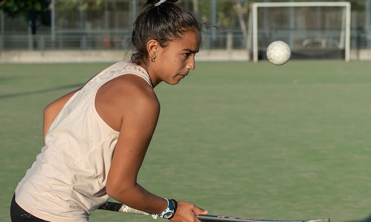 El Hockey es cada vez más practicado en los Polideportivos de San Fernando