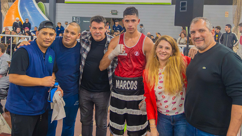 San Fernando organizó una gran velada de boxeo con más de 100 boxeadores y alumnos