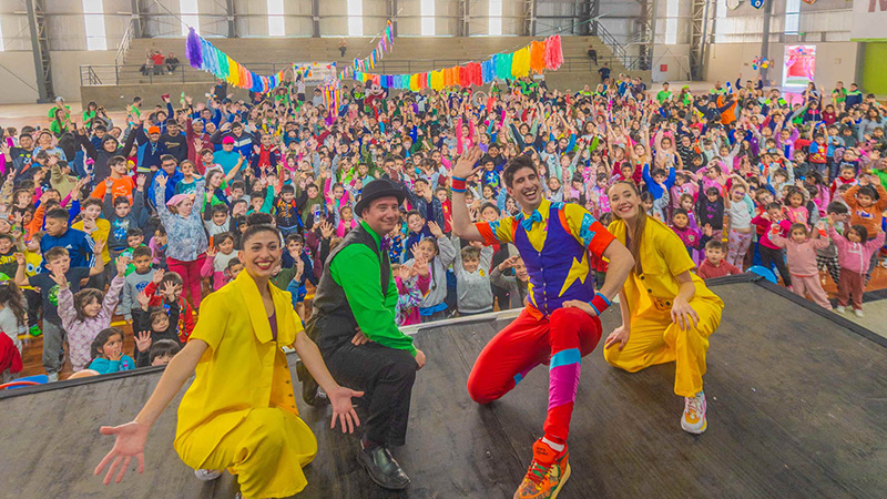 Las Colonias de Invierno de San Fernando finalizaron con un show para todos los Polideportivos